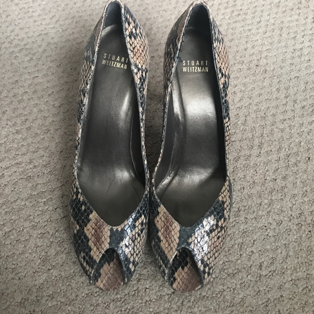 Stuart Weitzman snake pumps